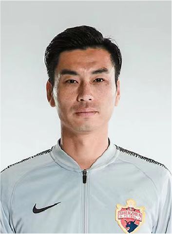 尹鸿用“蓄势而发”来形容这一开局，我们确实赢在了起跑线上。